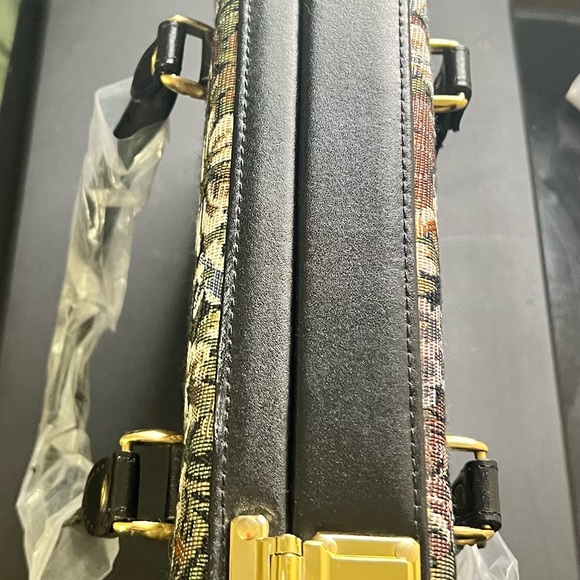 Vintage Gold Embellishment Floral Brief Case - Picture 3 of 5